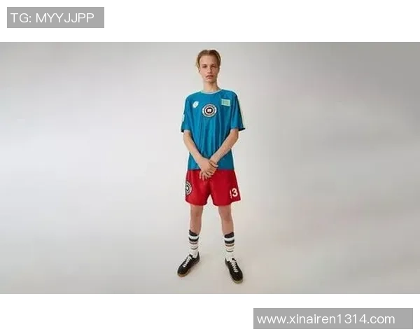 足球明星短裤背后的故事与时尚潮流解析
